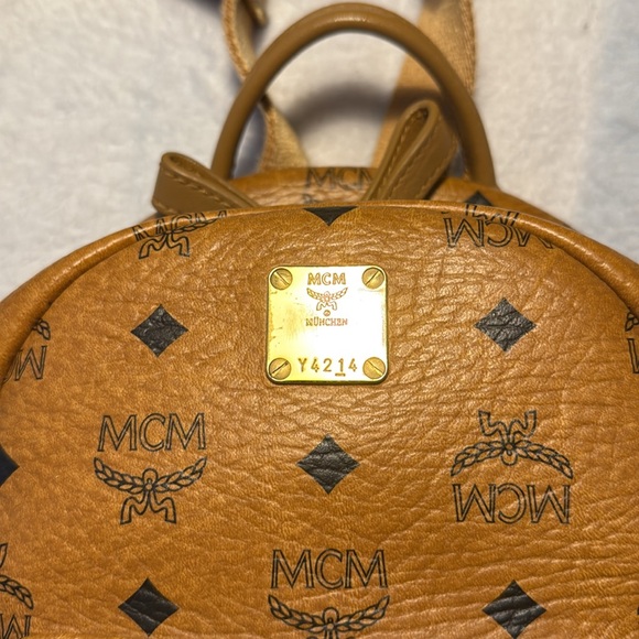 MCM SMALL VICETOS BACKPACK - Picture 3 of 14